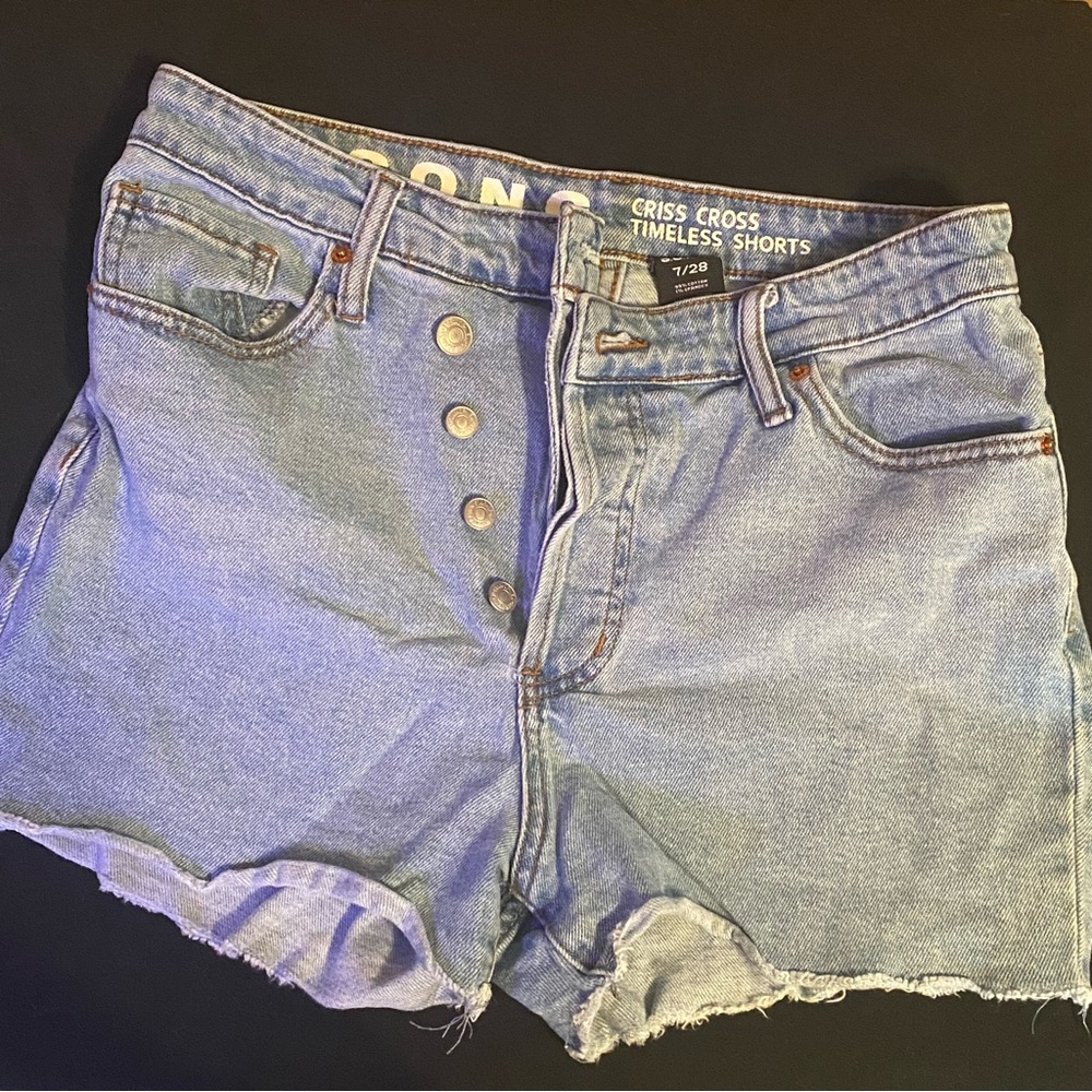 S.O.N.G. Criss Croos Timeless Shorts